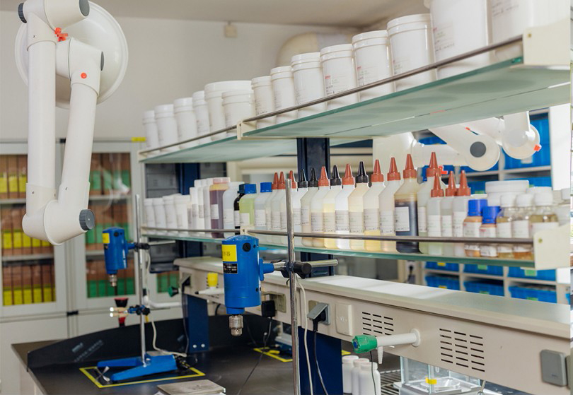 Қайсысы жақсы, PUR ыстық балқымалы желім немесе EVA ыстық балқымалы желім?